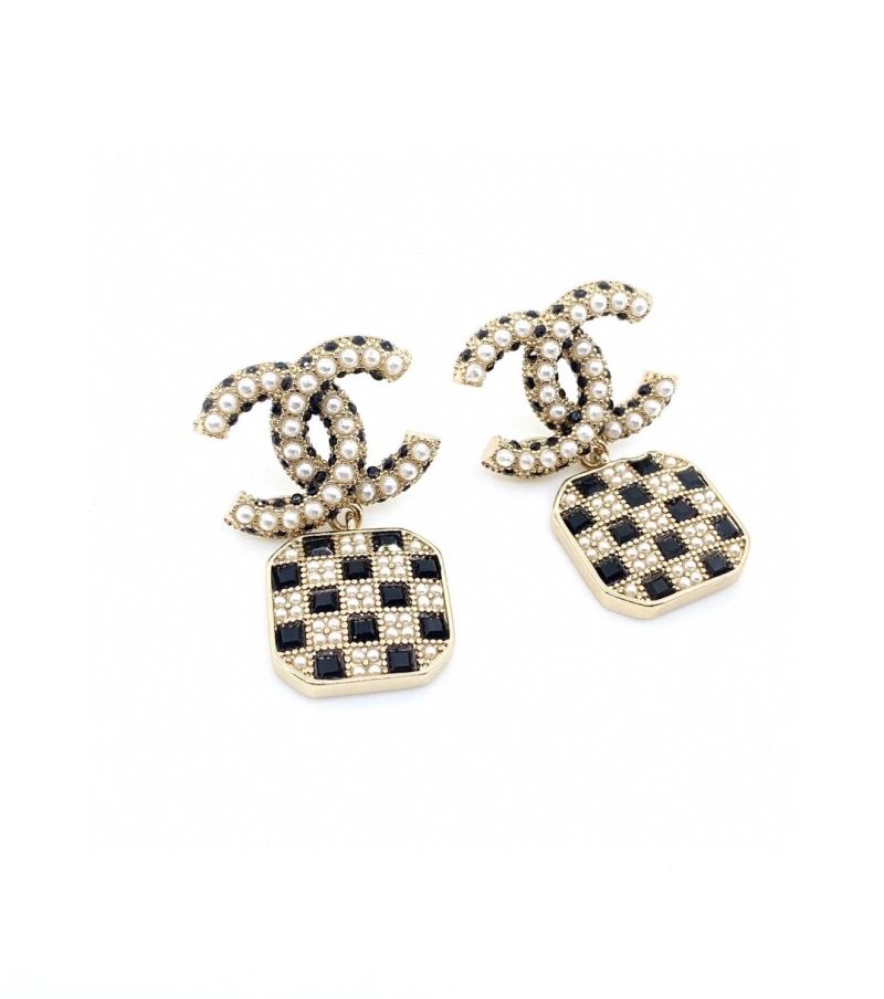 Ch**el earrings